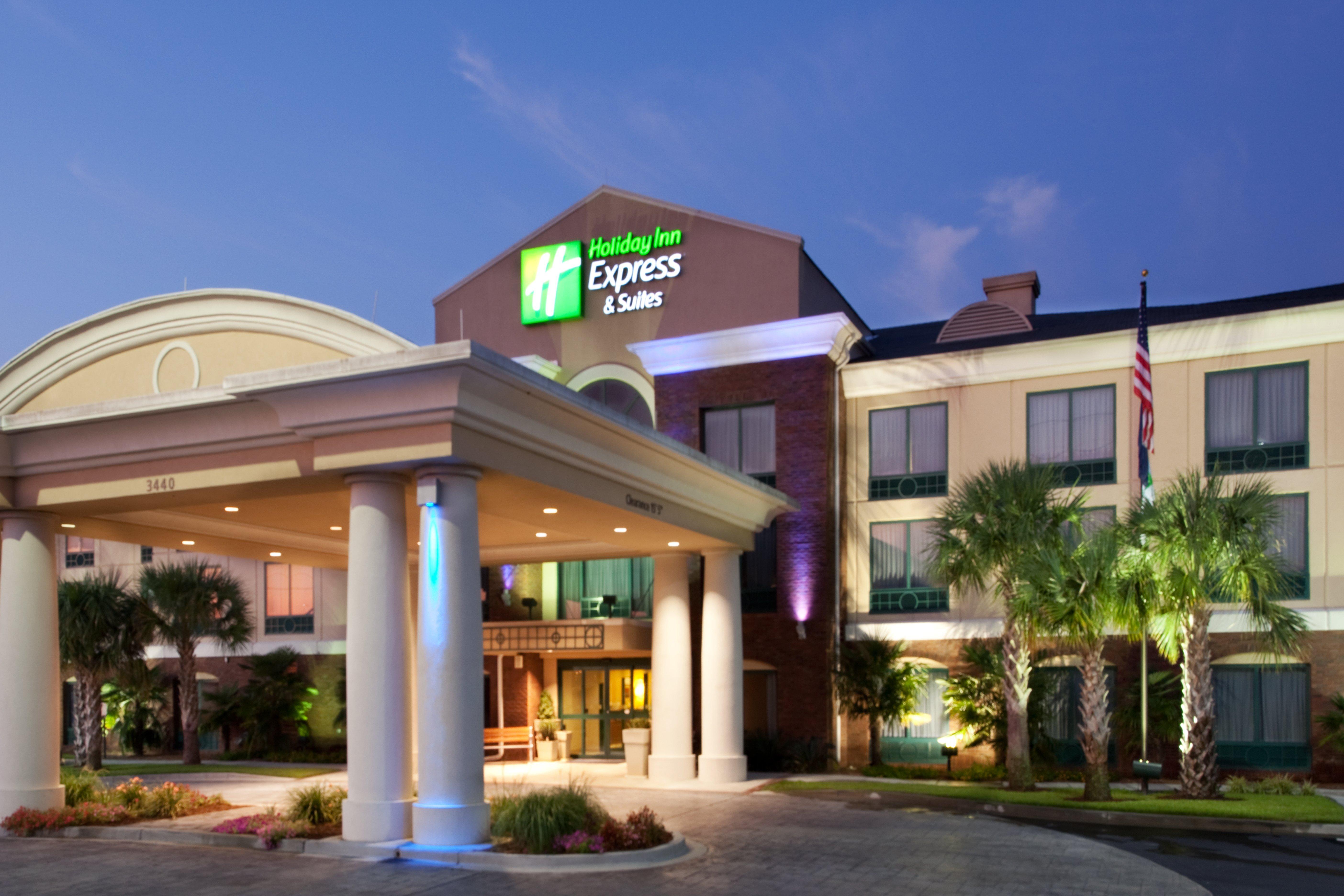 Holiday Inn Express & Suites Florence I-95 & I-20 Civic Ctr By Ihg Exterior photo